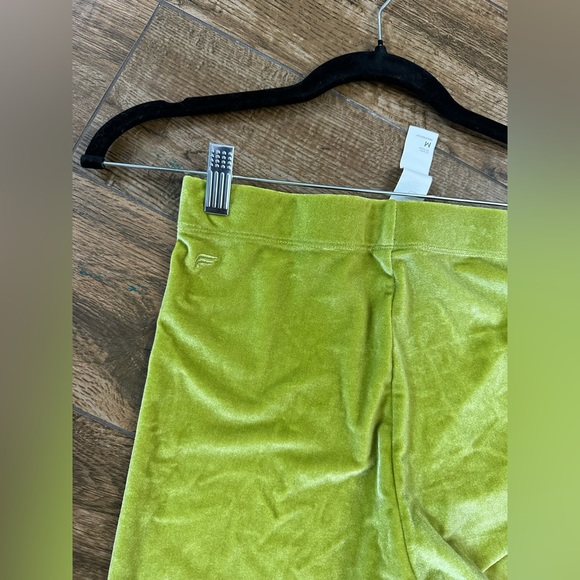 Fabletics Velour Track Suit in Golden Leaf Medium, Donna Velour Hoodie, Emma Leg - Picture 8 of 12